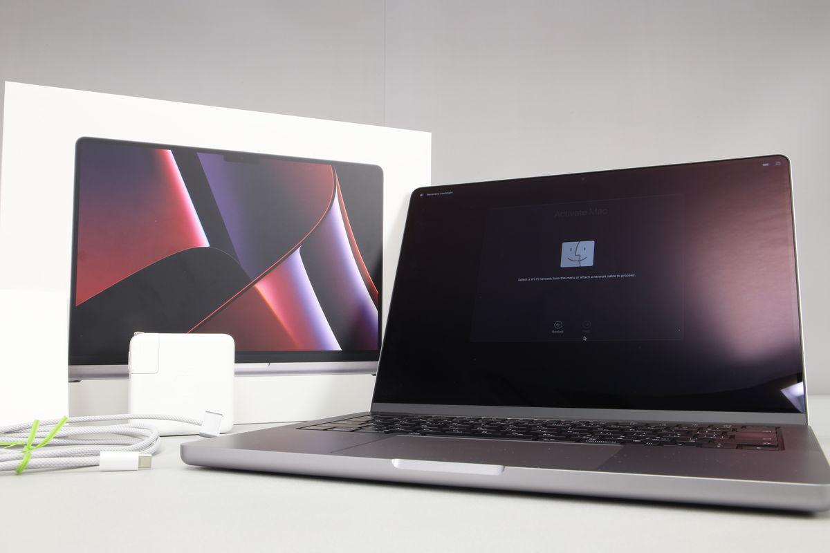 2025年09月25日に一心堂が買取したApple MacBook Pro (14インチ, 2023)  MPHE3J/Aの画像