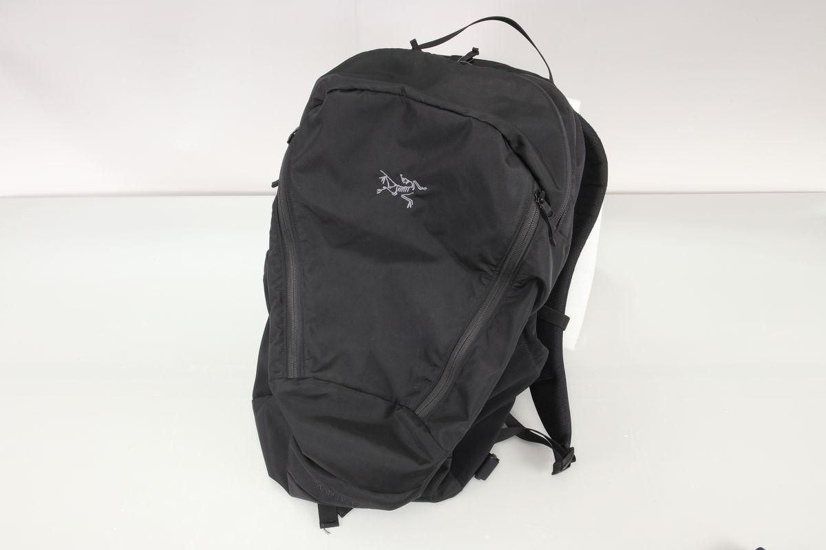 2026年08月18日に買取させていただいたARCTERYX MANTIS 26の画像