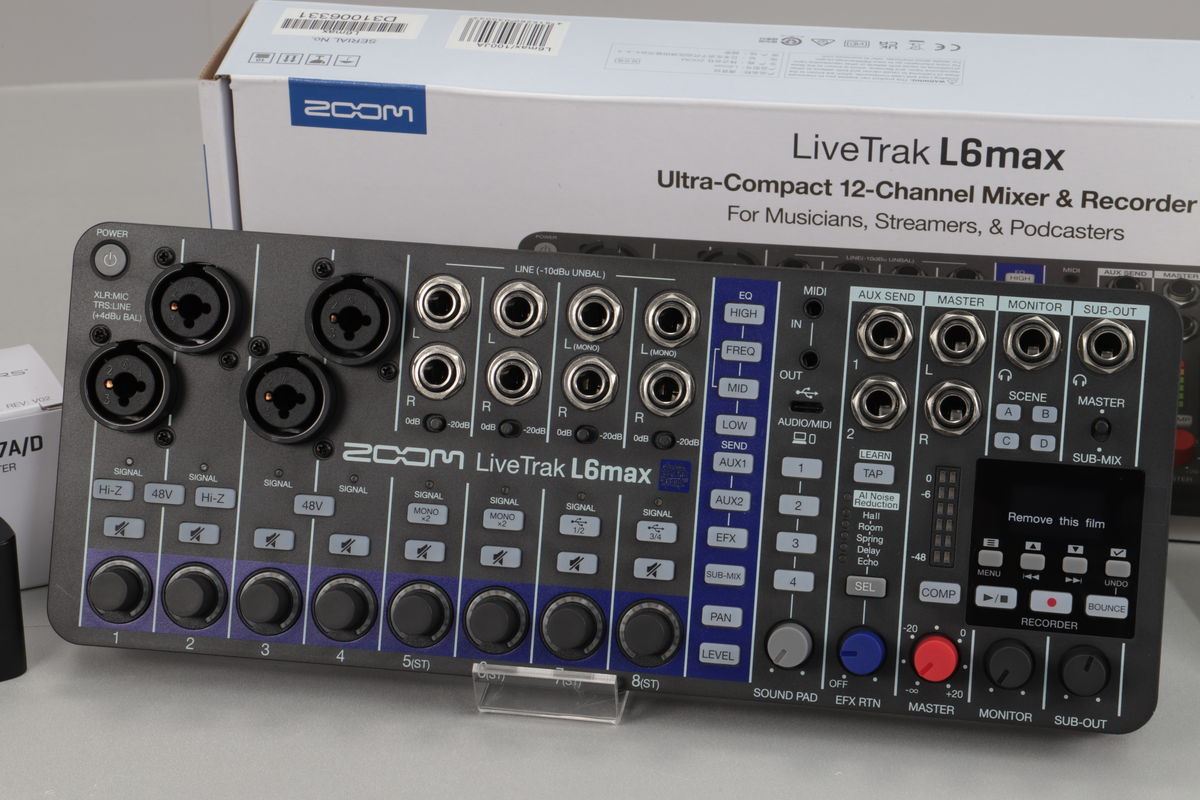 2026年09月16日に買取させていただいたZOOM LiveTrak L6maxの画像